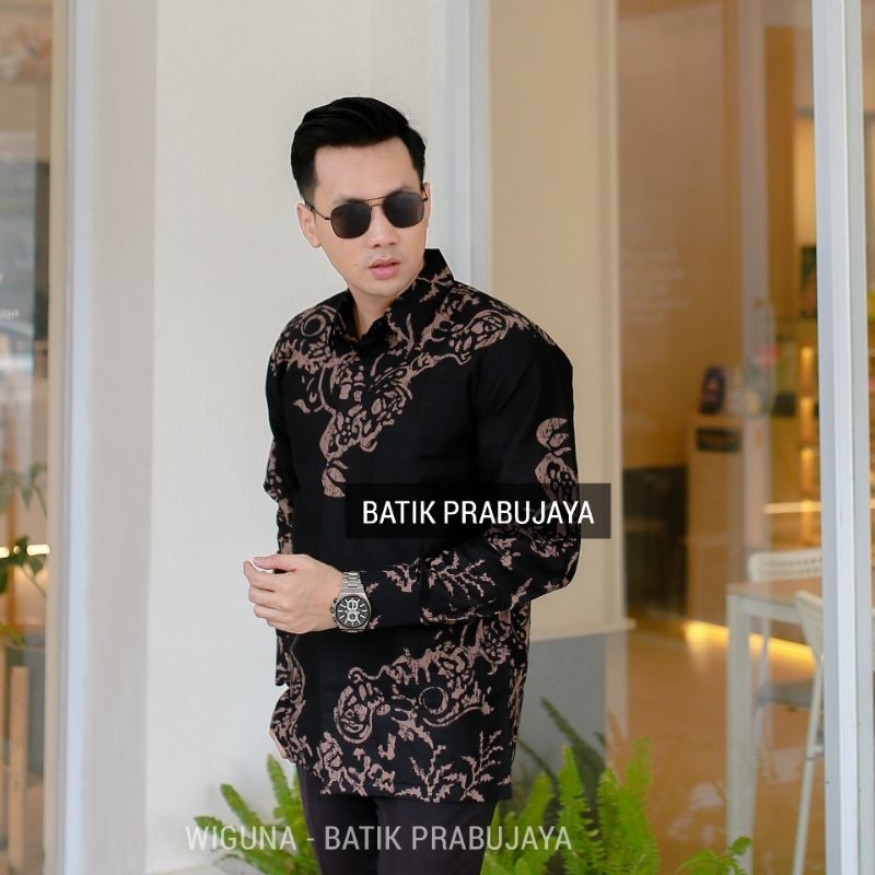 WIGUNA Kemeja Batik Pria Modern Premium Lengan Panjang Terbaru - Baju Hem Batik Pria Hitam Tangan Panjang Cowok Kondangan Pesta Kerja