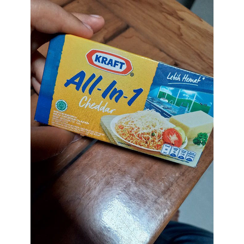 

Keju cheddar kraft all in one 165gr