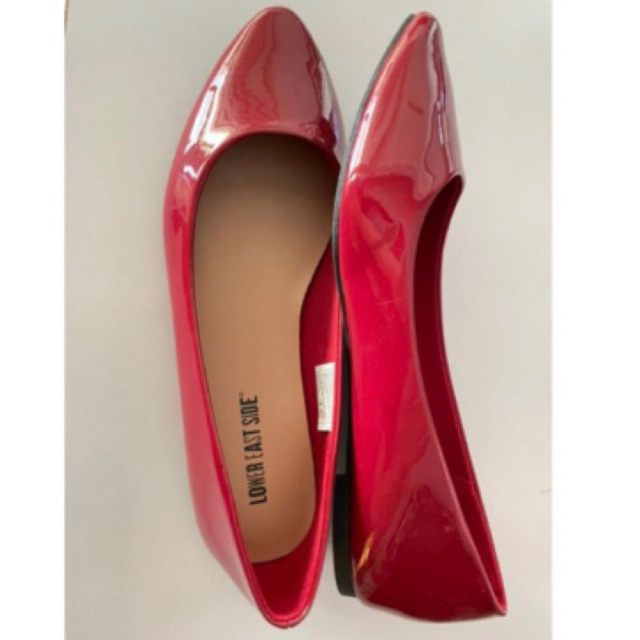 FLAT SHOES BY PAYLESS