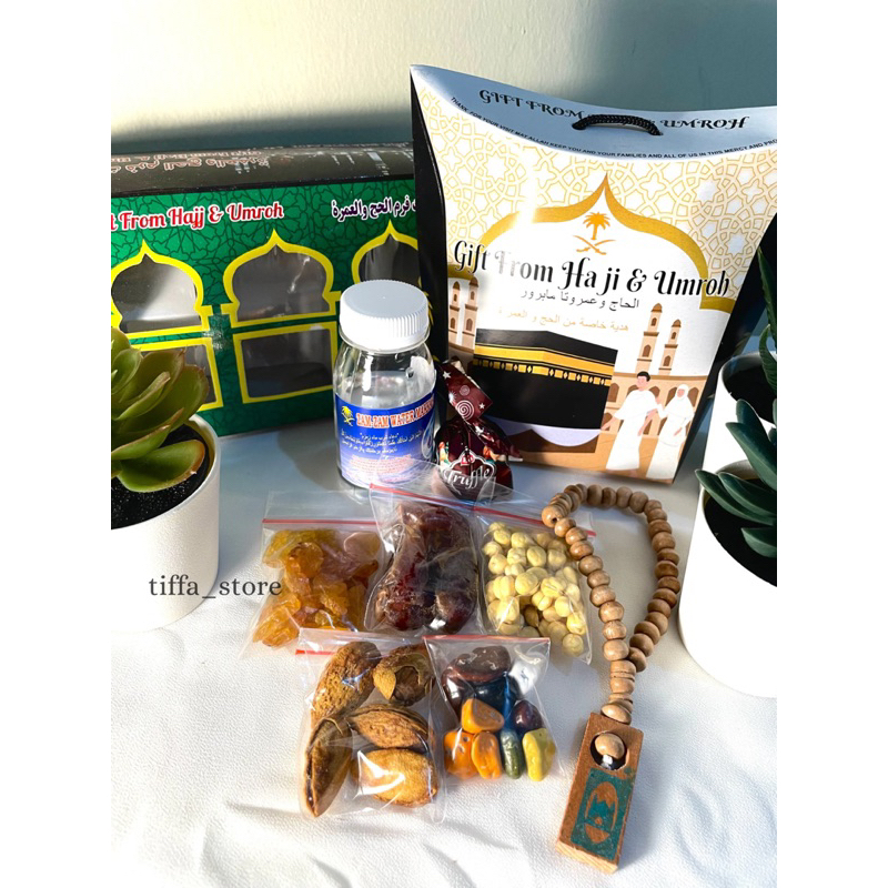 Oleh oleh umroh / oleh oleh haji dan umroh dengan kemasan Tas goodiebag