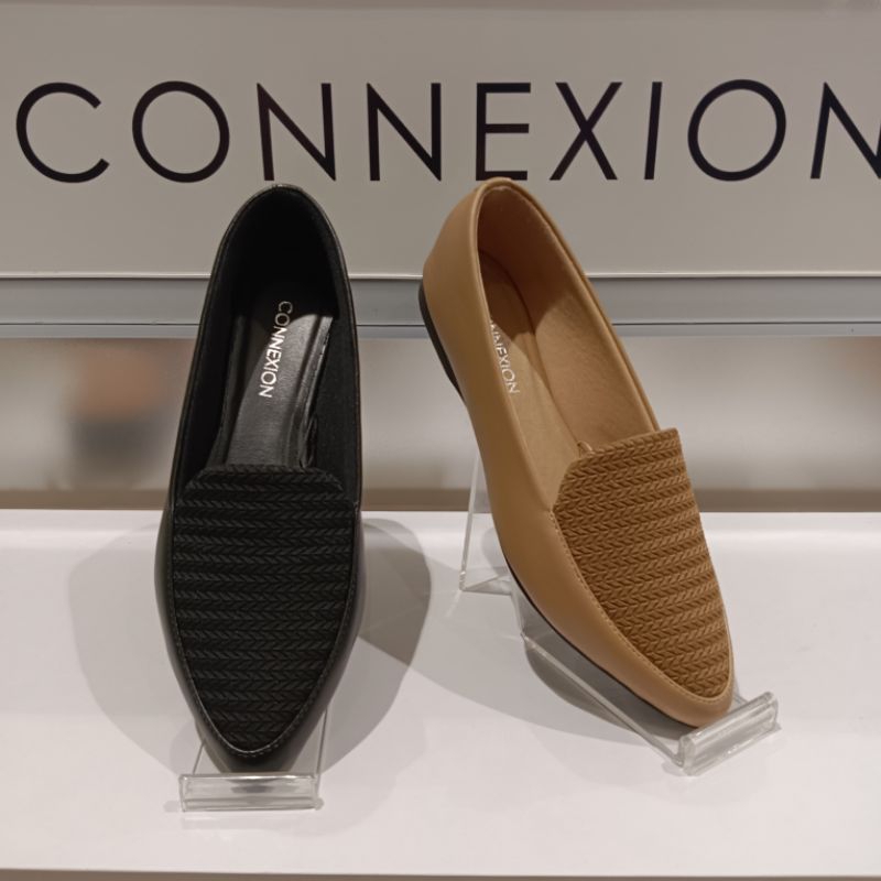 Connexion sepatu flat wanita branded Matahari