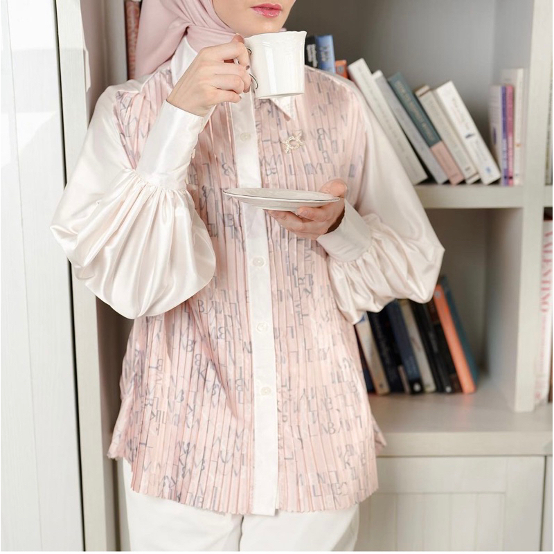 Lexica shirt by Wearing Klamby