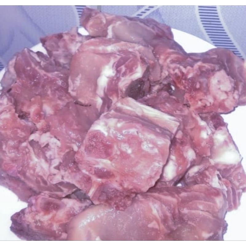 

Daging Babi Bakut/Tulang Punggung Babi - 1 Kg + Free Sayur Asin