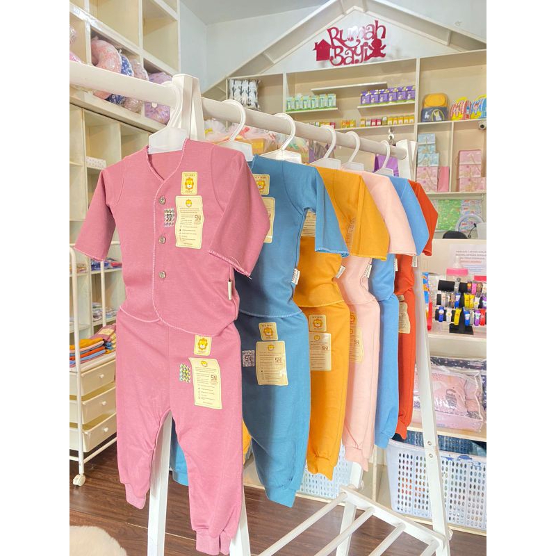 Ridges Setelan Panjang New Born