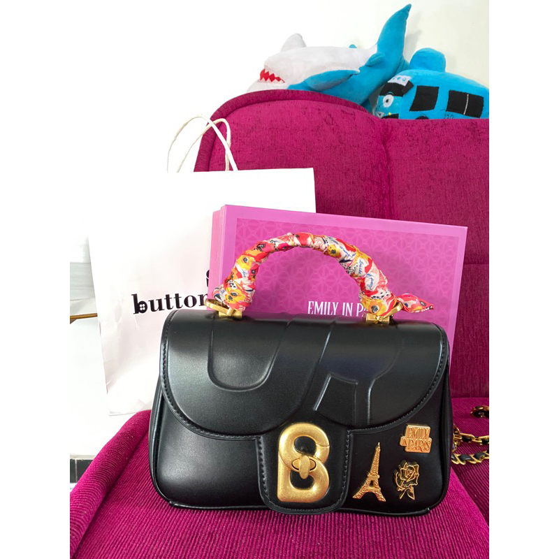 Tas buttonscarves Alma Flap Emily in paris (small)