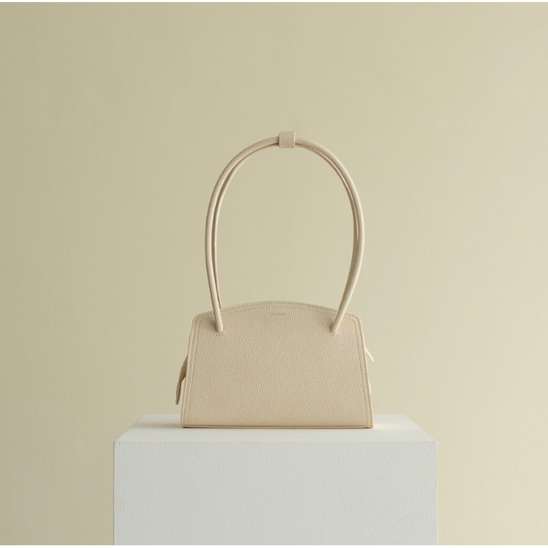 Medium Pound Bag by Holdrey