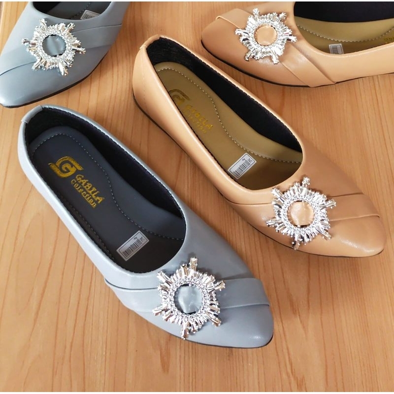 Sepatu flat Alas Karet Acs. Matahari