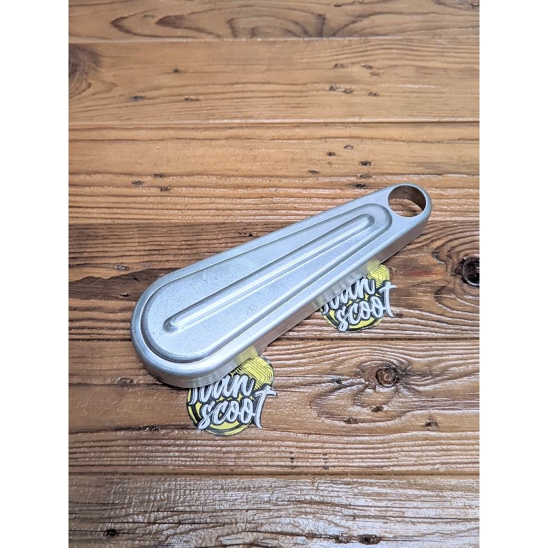 TUTUP FORK GARIS ALUMUNIUM VESPA VBB SUPER SPRINT S