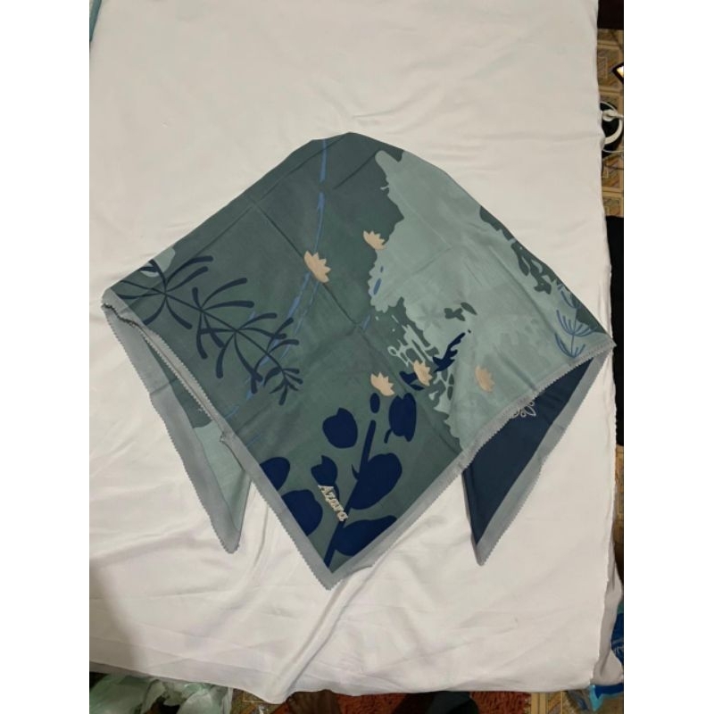 kerudung/hijab segiempat azara