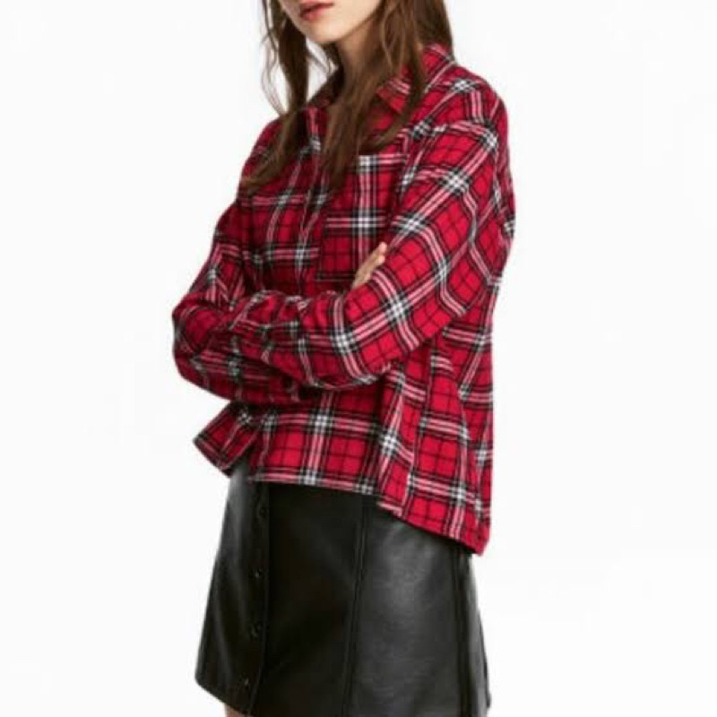 h&amp;m flannel oversized crop shart