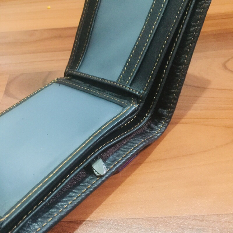 (dompet kulit untuk pria) modelnya keren lipat dua horizontal bahan dompetnya dari kulit asli kualitas impor #dompet #dompetpria #dompetcowok #dompetkulit #dompetkeren