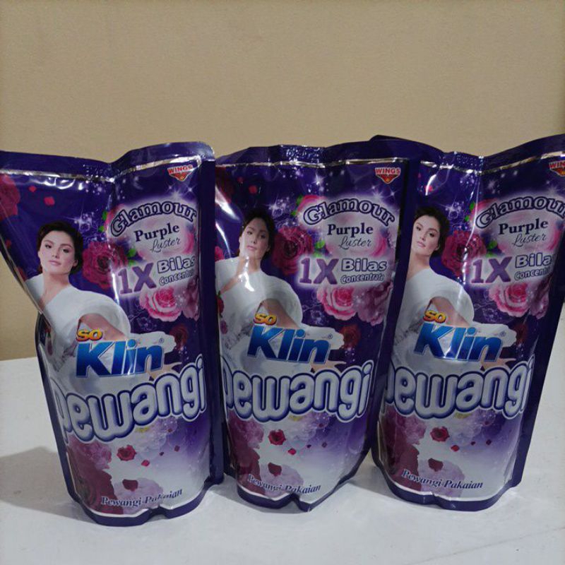 Soklin Pewangi 1x bilas 900ml