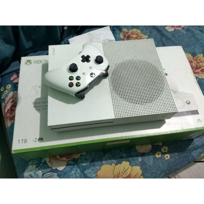 Xbox one S 1TB_second