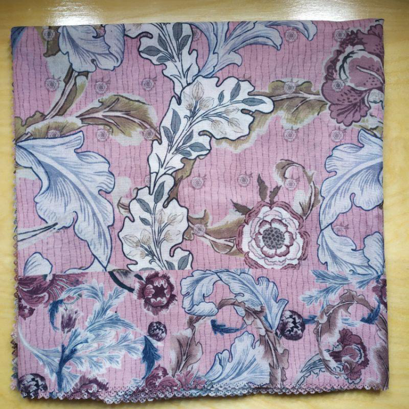 royale pink buttonscarves preloved