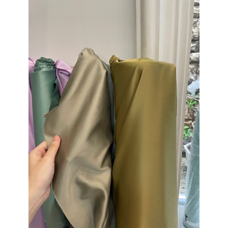 Kain Satin Velvet Premium Bahan Bridesmaid Kondangan Warna Hijau Olive