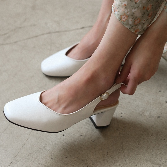 Sepatu Sandal Heels Mules Wanita Revania Hak 5 Cm Big Size