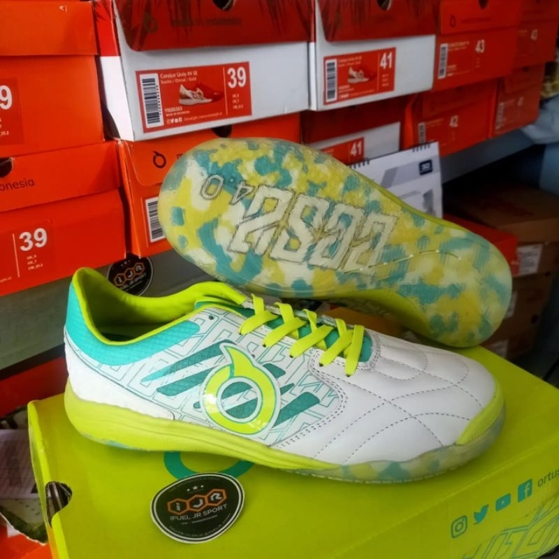 Sepatu Futsal Ortuseight Jogosala  BBS SE  In