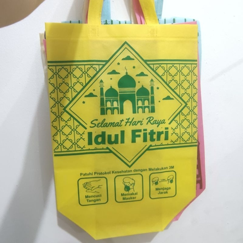 Tas Kain Spunbond Lebaran Jumbo Sedang Potrait 36 x 29 x 13 cm - Goodie Bag Kain Tebal Hampers Parcel Bingkisan Idul Fitri Ukuran Potrait