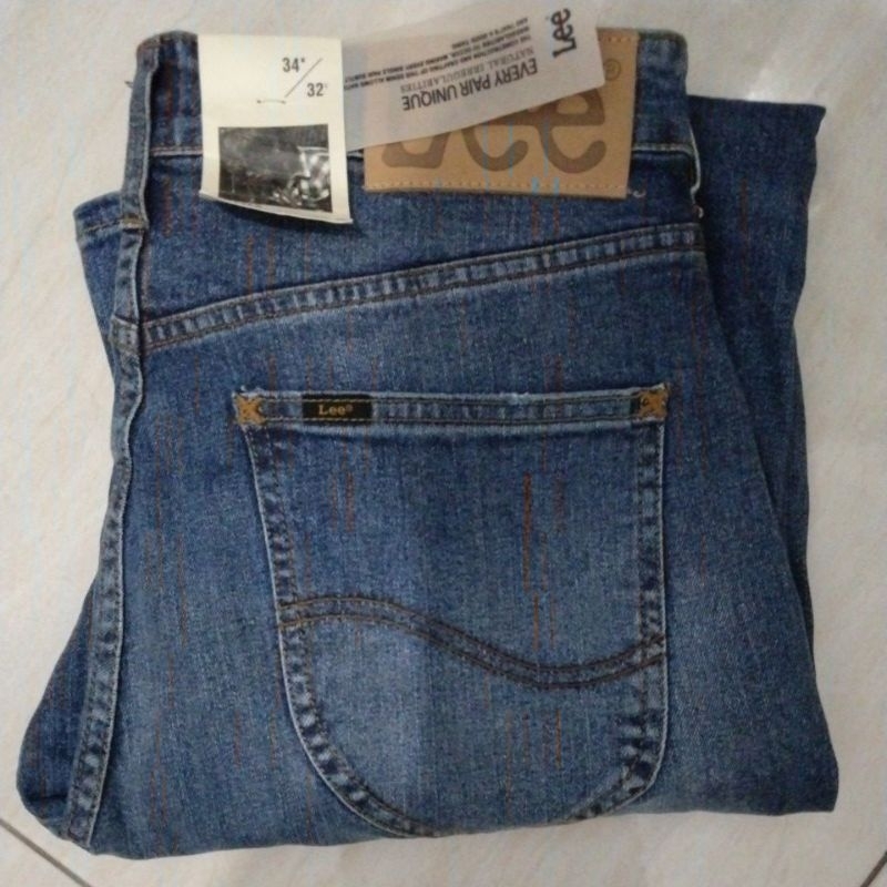 Lee jeans