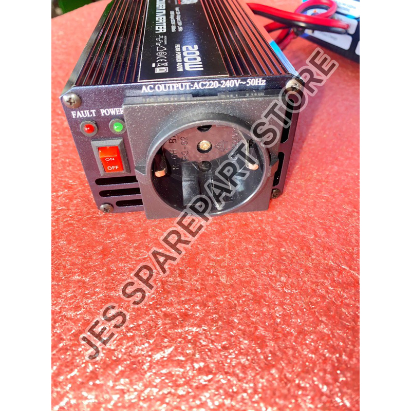 POWER INVERTER  200 WATT INVERTER MASTER POWER INVERTER DC TO AC MASTER INVERTER 200 WATT