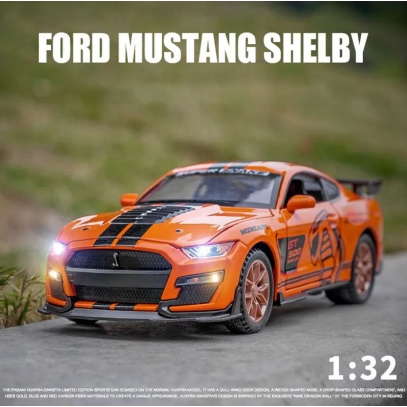 Diecast Mobil Ford Mustang Shelby GT500 Miniatur Die-cast Mobil Balap Alloy Metal Skala 1:32