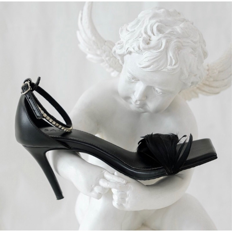 HERA Heels (WEAR SADA) size 40