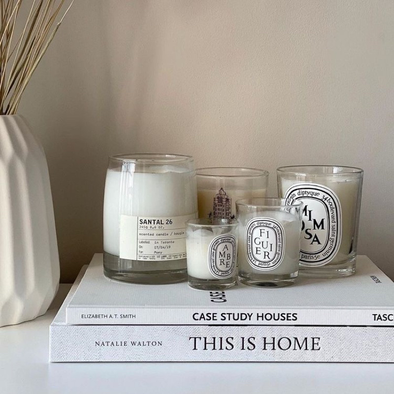 DIPTYQUE SCENTED CANDLES SERIES BAIES AMBER VANILLE | Scented Candle Aesthetic | Properti Foto Product Minimalis Mewah | Lilin Aromaterapi