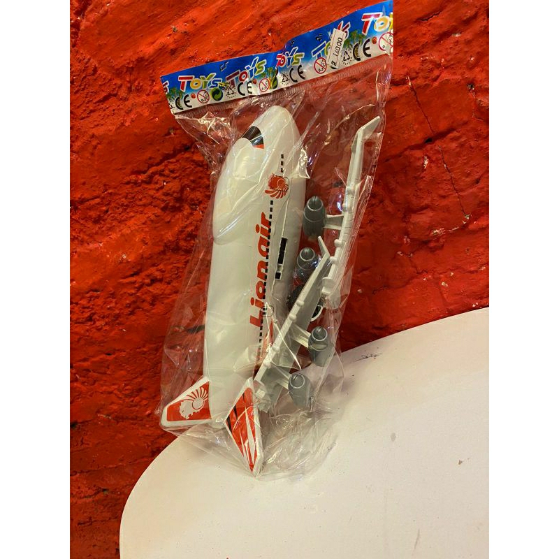 Pesawat Mainan / miniatur pesawat / pesawat terbang mainan