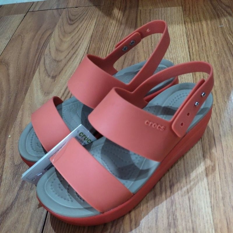 sandal Crocs 206453-07H