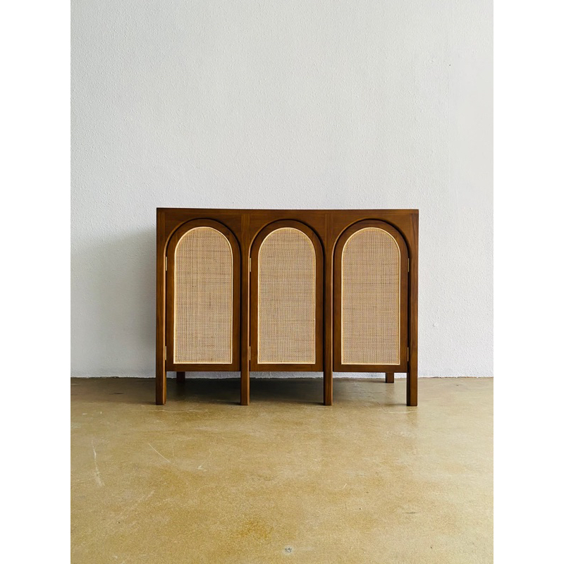 bufet aesthetic tropical kayu jati kombinasi rotan alami lanawooden.id   bufet hias ruang tamu bufet