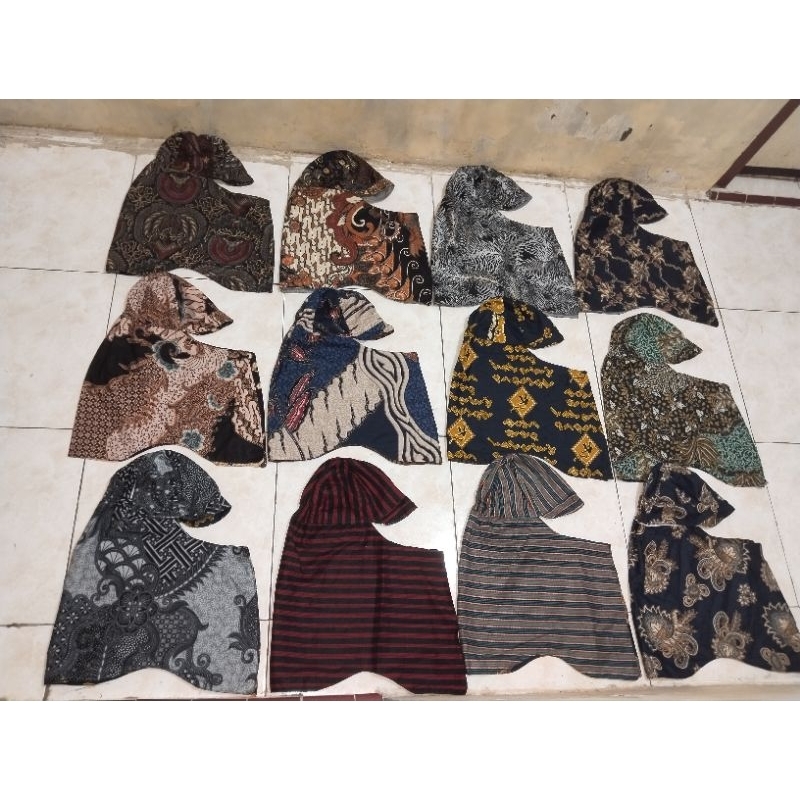 

KARPUSPROYEKSNAPBUTTON DAN PEREKAT DOUBLE (ISI 13)