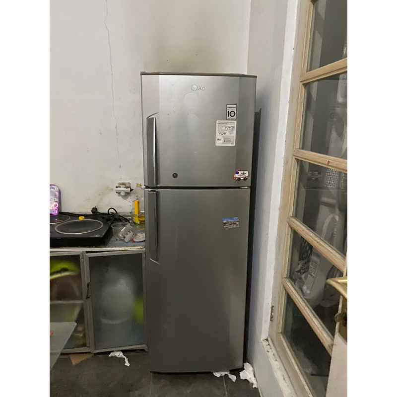 Kulkas LG preloved