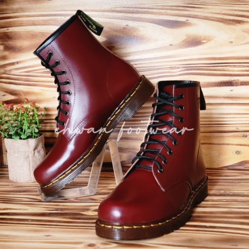 Sepatu docmart 8holle bahan kulit asli full leather termurah