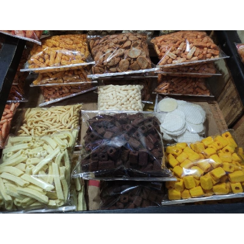 

CEMILAN SNACK MOLTEK TOP MANIS