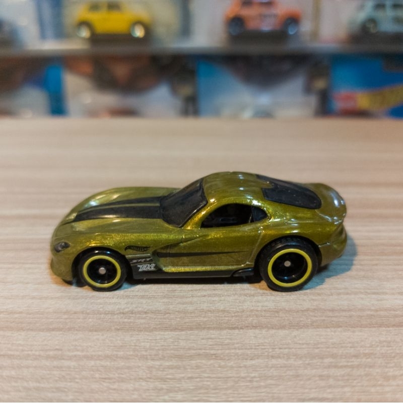 HOT WHEELS 2013 SRT VIPER LOOSE - SUPER TREASURE HUNT - THS - STH