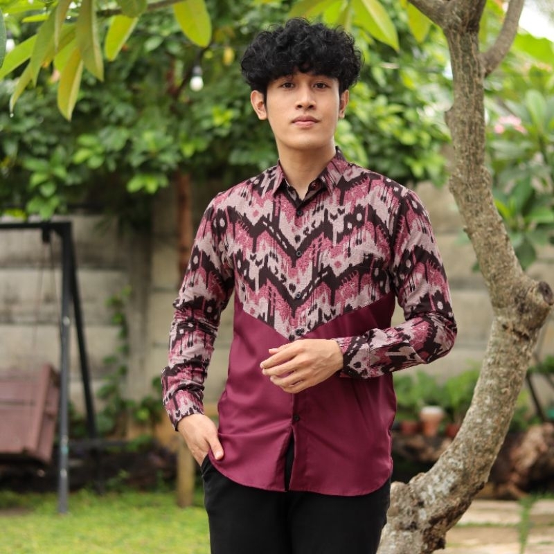 Batik Couple Ayah dan Anak Lengan Panjang Model Slimfit Warna Songket Magenta Kombinasi