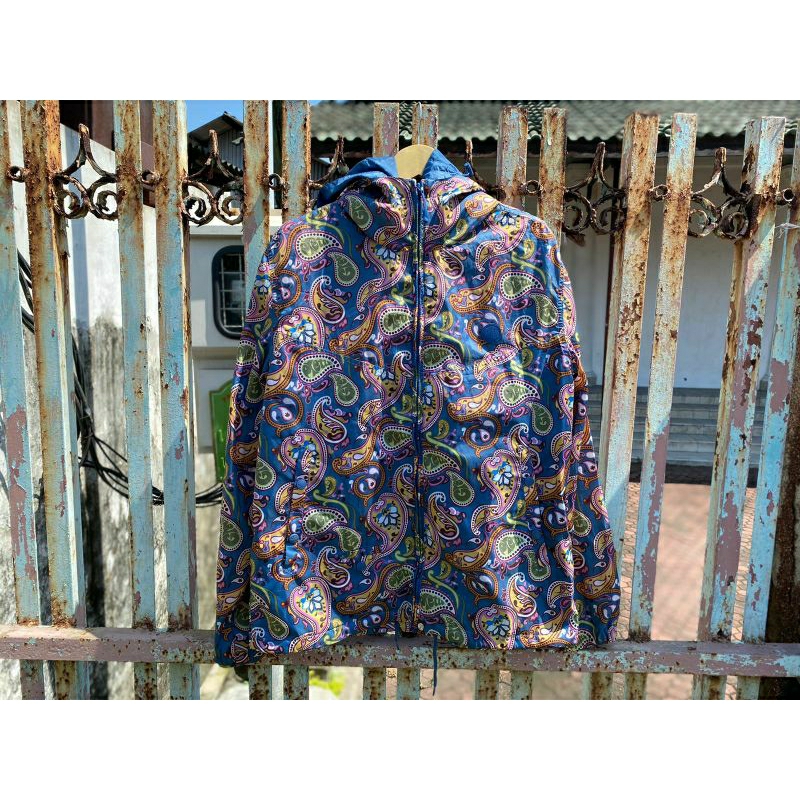 zip hoodie pretty green Paisley size L