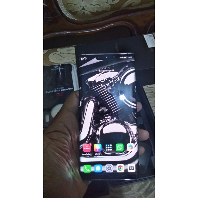 Huawei mate 30 pro ada minus dikit