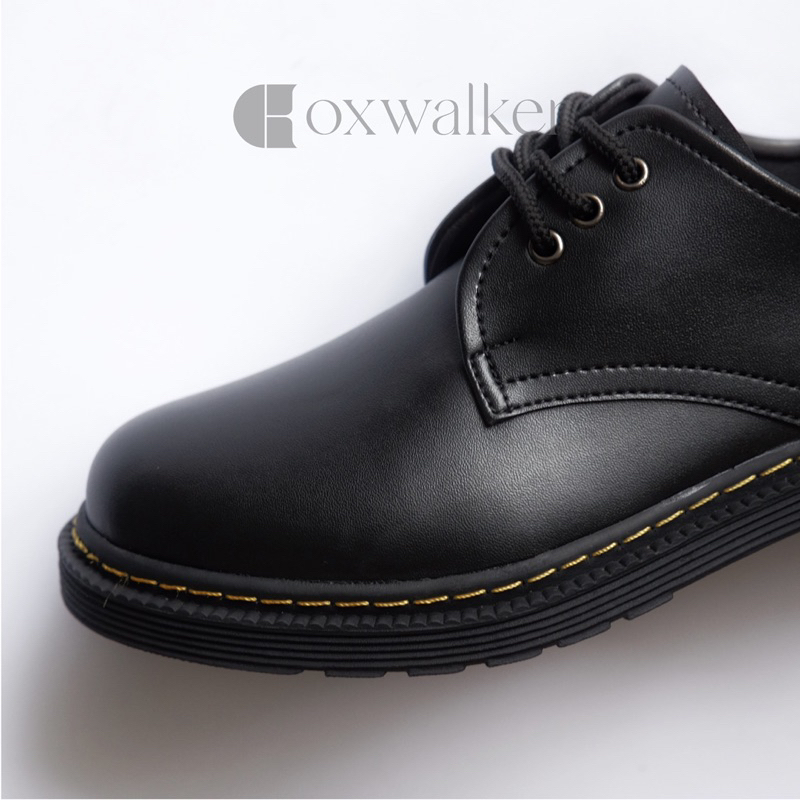 sepatu casual formal pria pantofel casual kerja kantor Davies Black by oxwalker