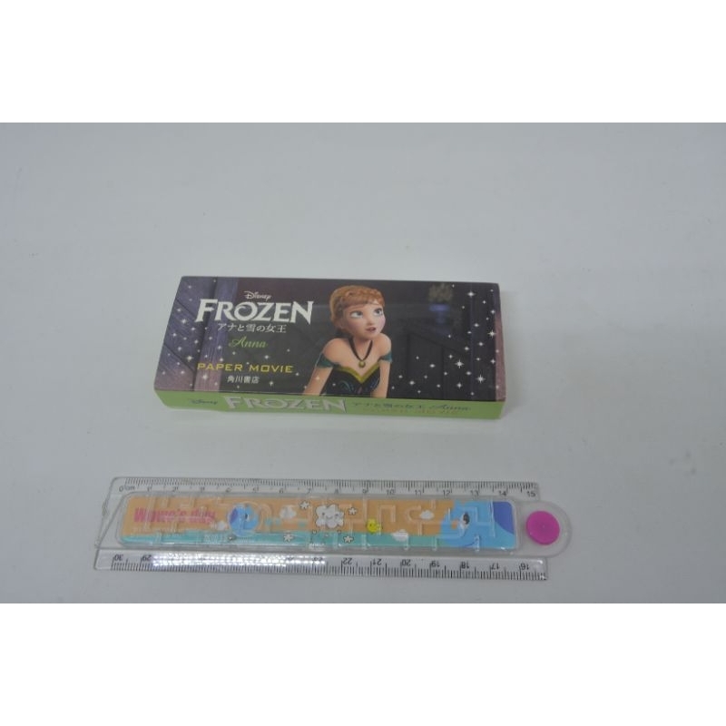 

animation book Frozen , cinderella original Disney