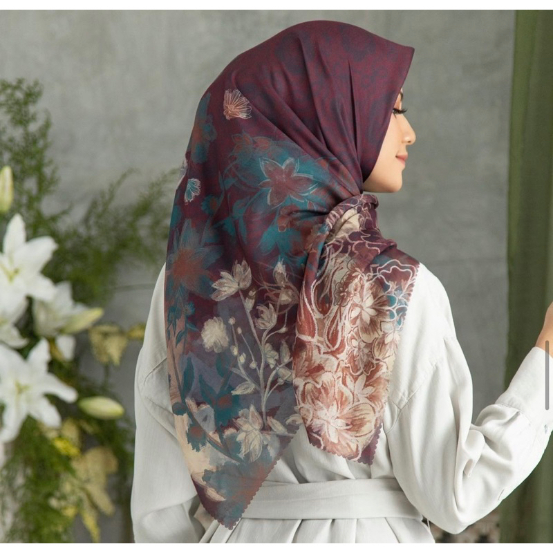 Hijab Segiempat Voal Motif Bunawis series