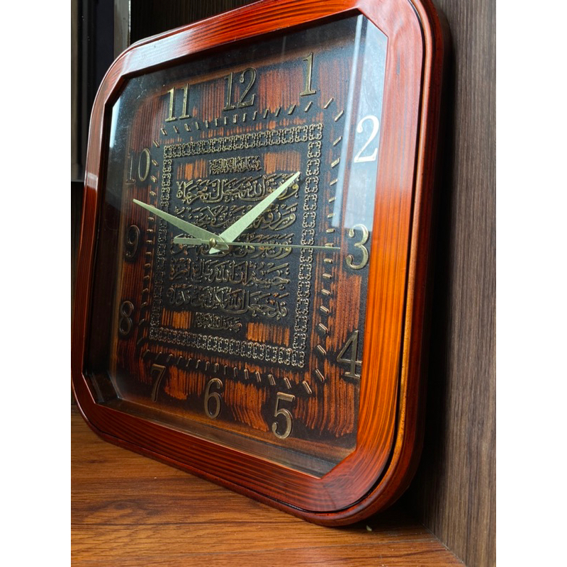 Jam dinding kaligrafi ayat alquran besar kayu timbul 3D/ Jam dinding masjid besar 8547
