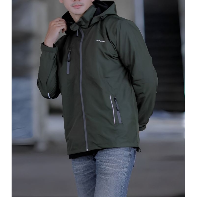 Jaket Waterproof Outdoor Pria/Cowok Keren Kekinian Terbaru Premium and Best Quality!