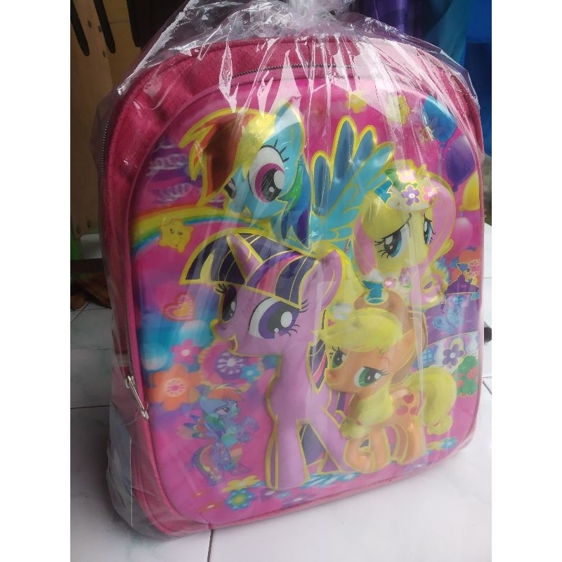 tas little pony