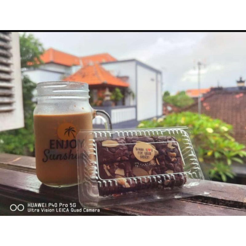 

Fudgy Brownies Panggang Premium