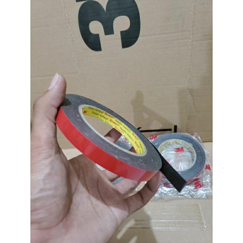 

Double tape 3M VHB Black / Automotive / 5952 Perekat 3M / 12Mm x 4,5Meter