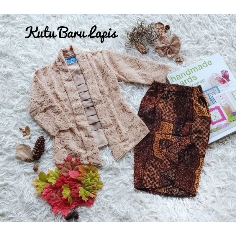 kebaya kutu baru lapis/kebaya melayu modern/kebaya brokat anak/kebaya anak/kebaya bayi/kebaya newborn