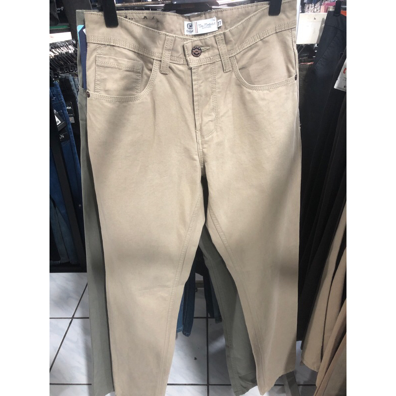 CELANA EMBA Classic Regular