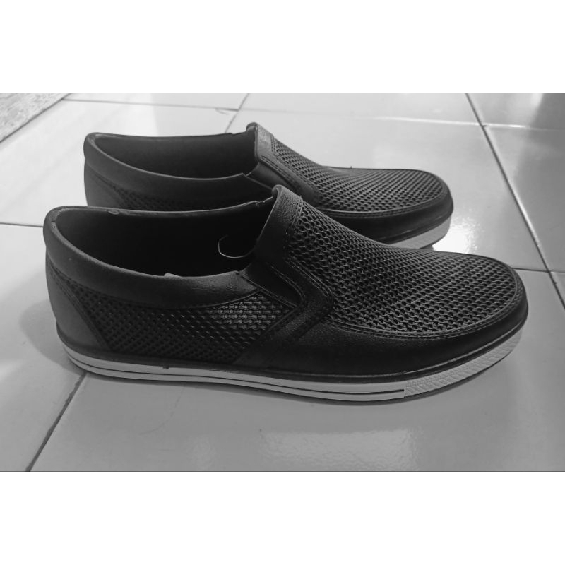 Sepatu karet pria/sepatu slip on