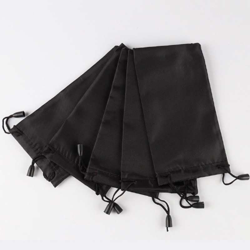 Sarung Kacamata / Pouch Kacamata / Sunglasses Bag / Tempat Kacamata Kain Serut / Sarung Kantong / Kantong Kacamata